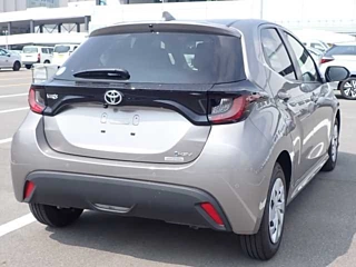 TOYOTA YARIS 2024