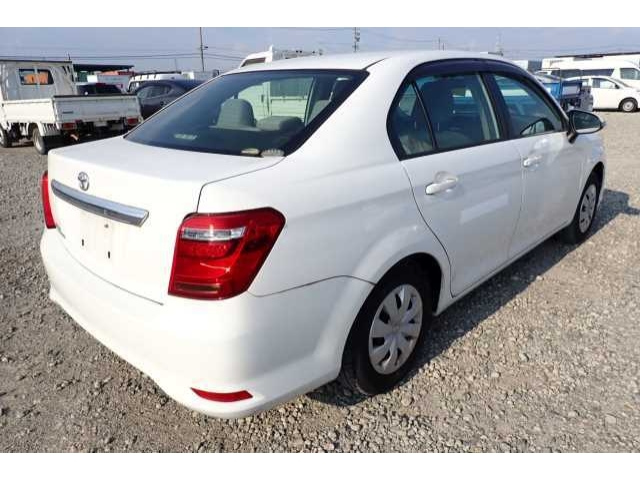TOYOTA COROLLA AXIO 2016