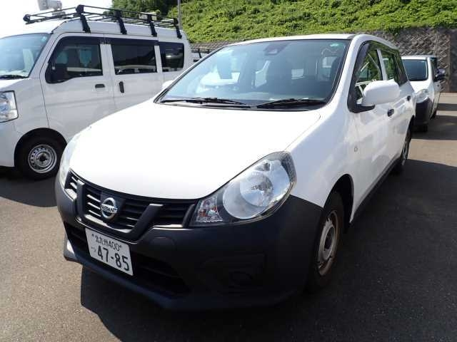 NISSAN AD 2020