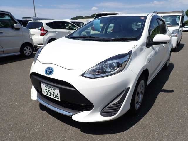 TOYOTA AQUA 2020