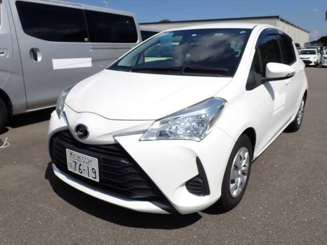 TOYOTA VITZ 2018