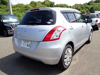 SUZUKI SWIFT 2012