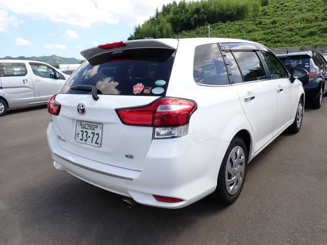 TOYOTA COROLLA FIELDER 2018