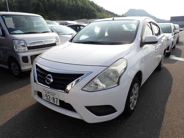 NISSAN LATIO 2015