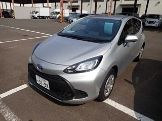 TOYOTA AQUA 2022