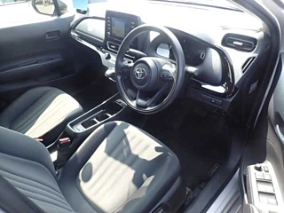 TOYOTA AQUA 2022