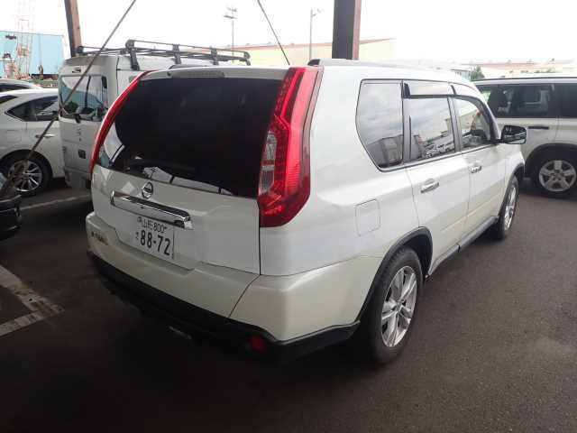 NISSAN X-TRAIL 2012