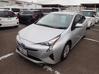 TOYOTA PRIUS 2018