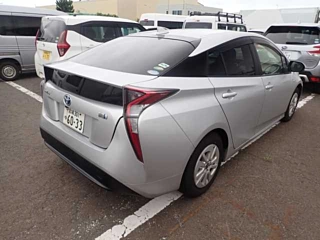 TOYOTA PRIUS 2018