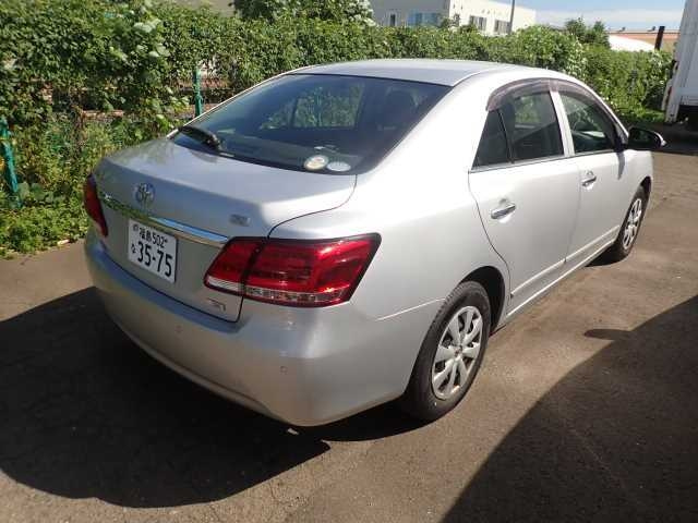 TOYOTA PREMIO 2019