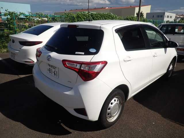TOYOTA VITZ 2018
