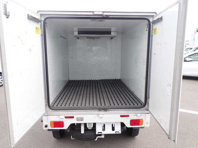 NISSAN CLIPPER TRUCK 2020