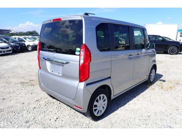 HONDA N BOX 2019