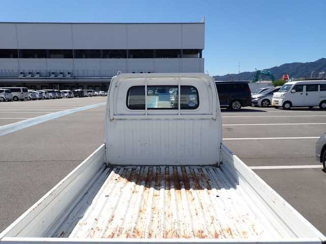 NISSAN CLIPPER TRUCK 2013