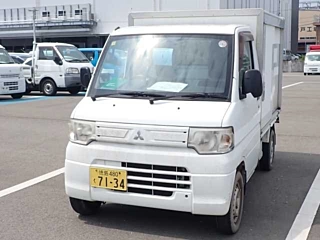MITSUBISHI MINICAB TRUCK 2013