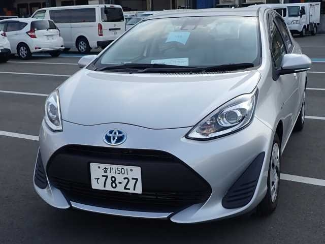 TOYOTA AQUA 2019