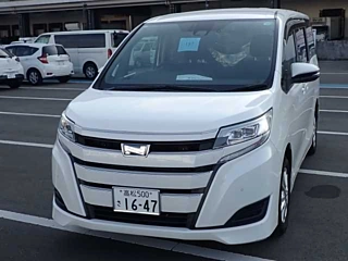 TOYOTA NOAH 2020