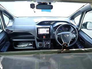 TOYOTA NOAH 2020