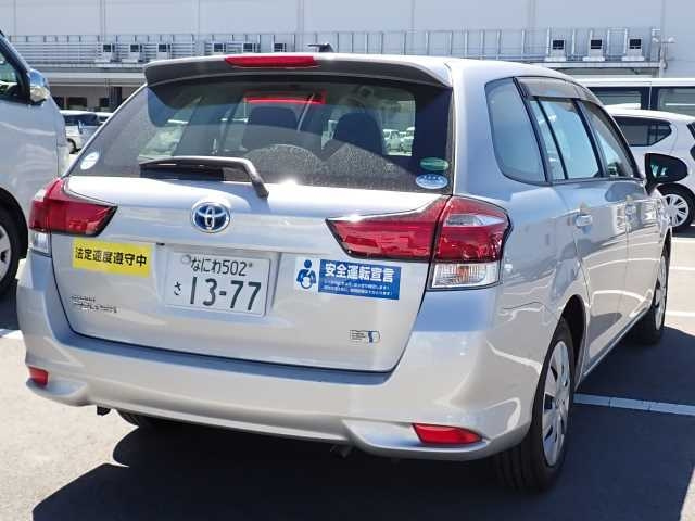 TOYOTA COROLLA FIELDER 2015