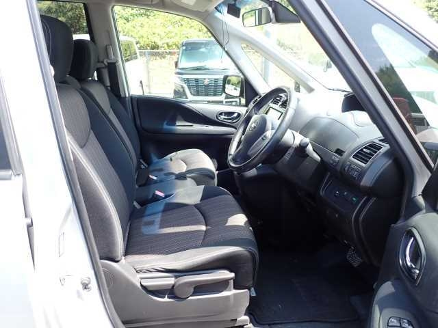 NISSAN SERENA 2015
