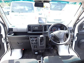 DAIHATSU HIJET VAN 2020