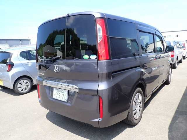 HONDA STEP WAGON 2015