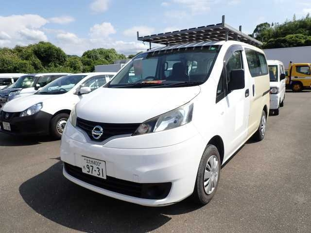 NISSAN NV200 2018