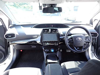 TOYOTA PRIUS 2020