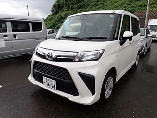 TOYOTA ROOMY 2022