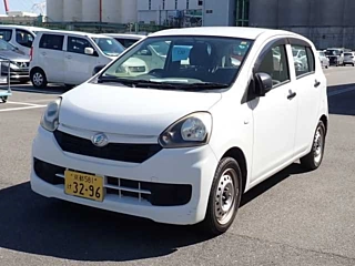 DAIHATSU MIRA E S 2014
