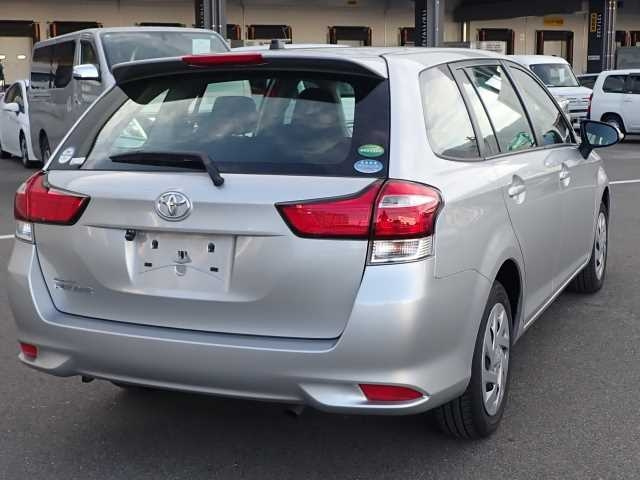 TOYOTA COROLLA FIELDER 2019