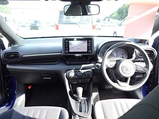TOYOTA YARIS 2020