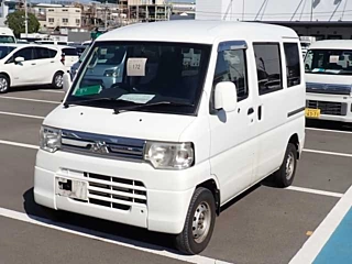 MITSUBISHI MINICAB VAN 2013