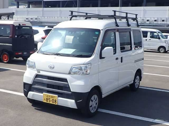 DAIHATSU HIJET VAN 2019