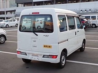 DAIHATSU HIJET VAN 2021