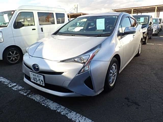 TOYOTA PRIUS 2017