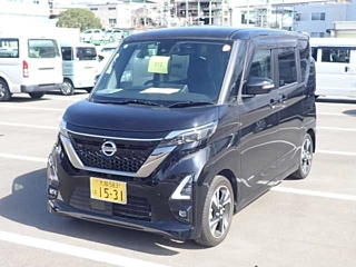 NISSAN ROOX 2022