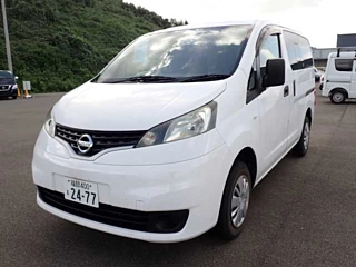 NISSAN NV200 2019