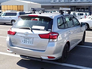 TOYOTA COROLLA FIELDER 2016