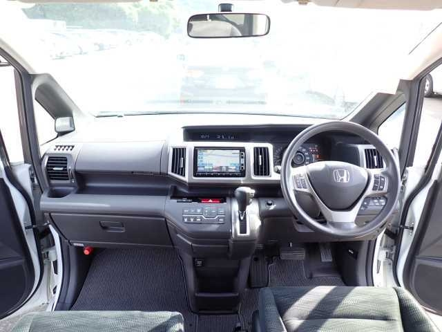 HONDA STEP WAGON 2014