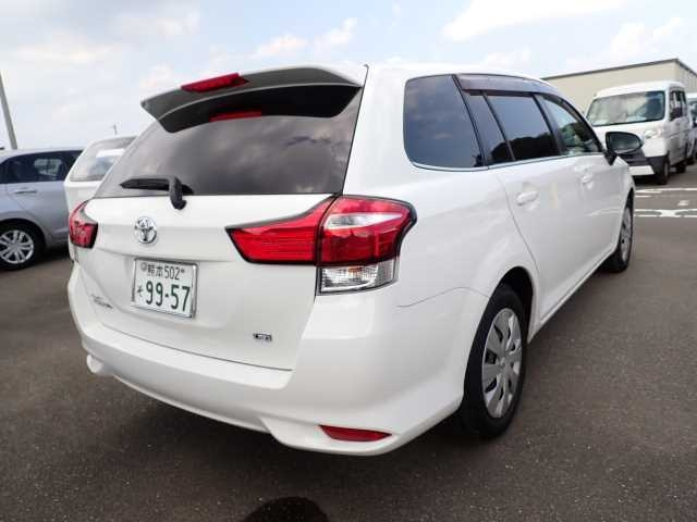 TOYOTA COROLLA FIELDER 2016
