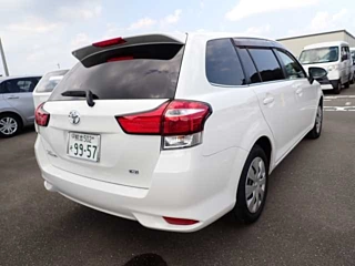 TOYOTA COROLLA FIELDER 2016
