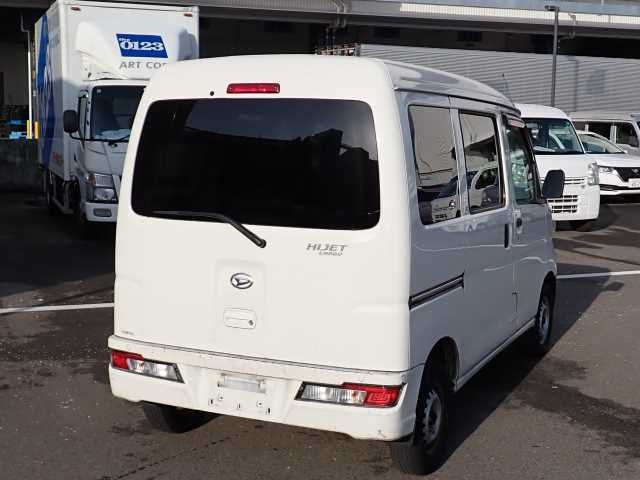 DAIHATSU HIJET VAN 2019