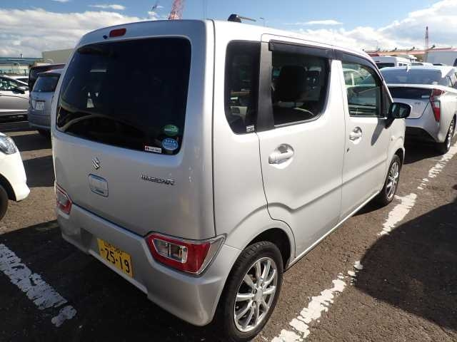 SUZUKI WAGON R 2018