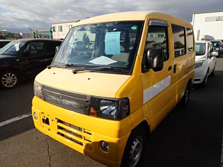 MITSUBISHI MINICAB VAN 2011