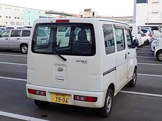 DAIHATSU HIJET VAN 2013