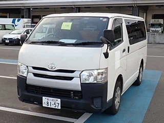 TOYOTA HIACE VAN 2015