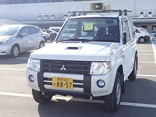 MITSUBISHI PAJERO MINI 2011