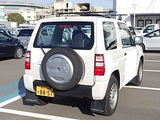 MITSUBISHI PAJERO MINI 2011
