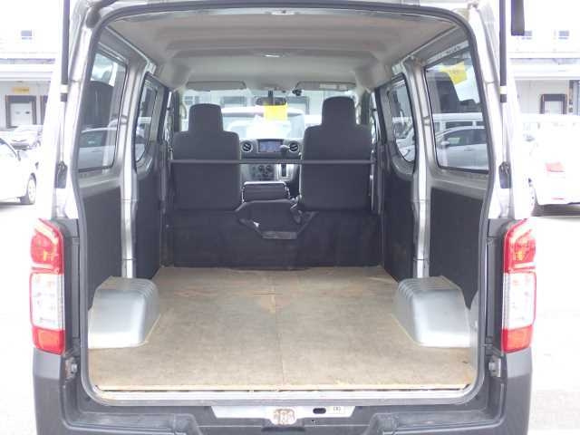 NISSAN CARAVAN VAN 2016